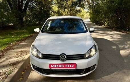 Volkswagen Golf VI, 2010 год, 890 000 рублей, 2 фотография
