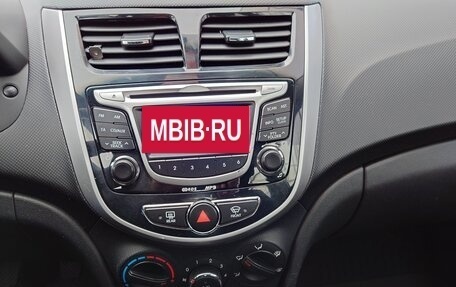 Hyundai Solaris II рестайлинг, 2011 год, 658 000 рублей, 8 фотография