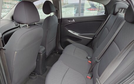 Hyundai Solaris II рестайлинг, 2011 год, 658 000 рублей, 13 фотография