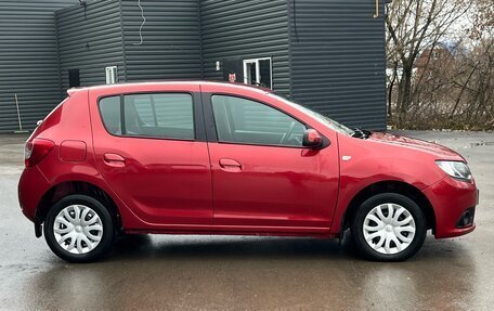 Renault Sandero II рестайлинг, 2017 год, 720 000 рублей, 4 фотография