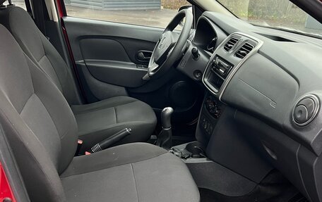 Renault Sandero II рестайлинг, 2017 год, 720 000 рублей, 13 фотография