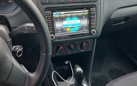 Volkswagen Polo VI (EU Market), 2011 год, 650 000 рублей, 5 фотография