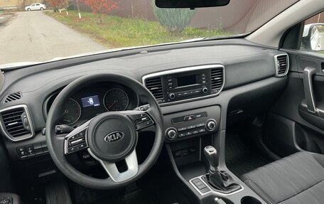 KIA Sportage IV рестайлинг, 2019 год, 1 949 000 рублей, 26 фотография