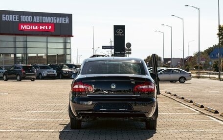 Skoda Superb III рестайлинг, 2013 год, 1 085 000 рублей, 5 фотография