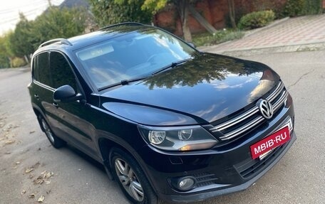 Volkswagen Tiguan I, 2014 год, 1 320 000 рублей, 2 фотография