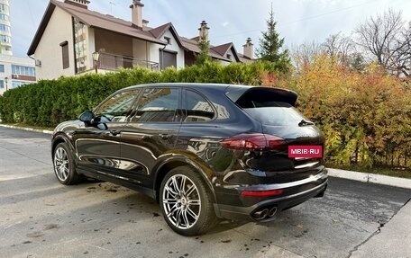 Porsche Cayenne III, 2016 год, 4 490 000 рублей, 2 фотография