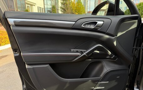 Porsche Cayenne III, 2016 год, 4 490 000 рублей, 11 фотография