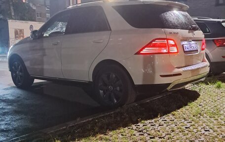 Mercedes-Benz M-Класс, 2012 год, 2 000 000 рублей, 3 фотография