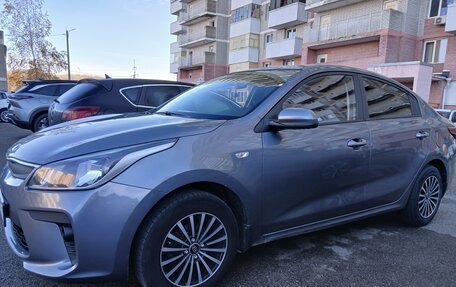 KIA Rio IV, 2017 год, 1 450 000 рублей, 2 фотография