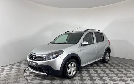 Renault Sandero I, 2013 год, 777 000 рублей, 1 фотография
