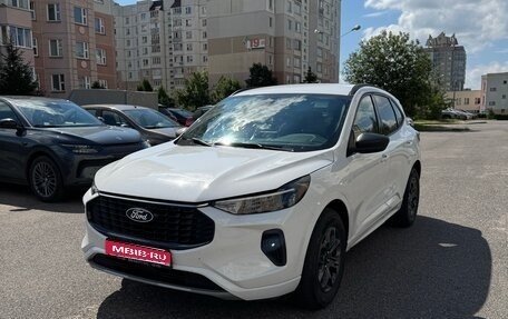 Ford Escape, 2023 год, 1 900 000 рублей, 1 фотография