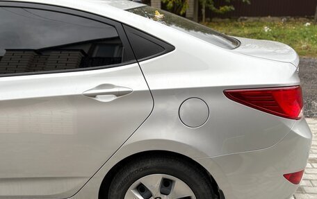 Hyundai Solaris II рестайлинг, 2015 год, 890 000 рублей, 10 фотография