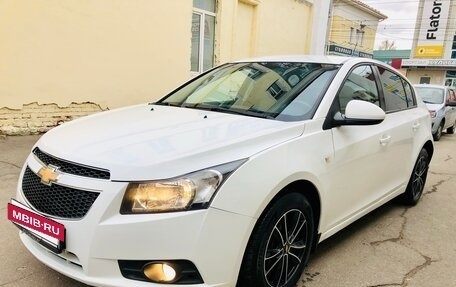 Chevrolet Cruze II, 2012 год, 790 000 рублей, 3 фотография