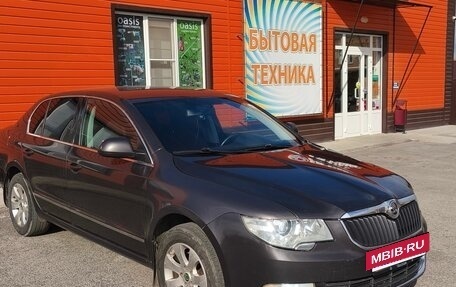 Skoda Superb III рестайлинг, 2010 год, 1 000 000 рублей, 4 фотография