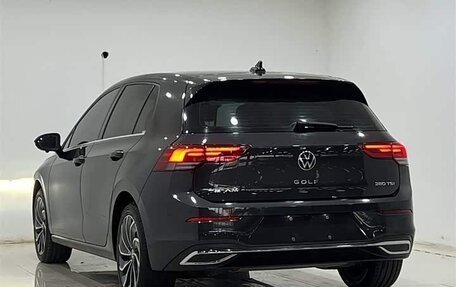 Volkswagen Golf VIII, 2021 год, 1 800 000 рублей, 4 фотография