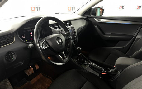 Skoda Octavia, 2018 год, 1 999 000 рублей, 10 фотография