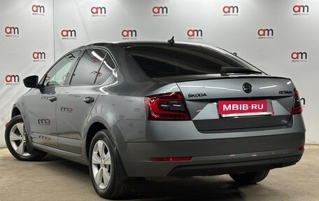 Skoda Octavia, 2018 год, 1 999 000 рублей, 6 фотография