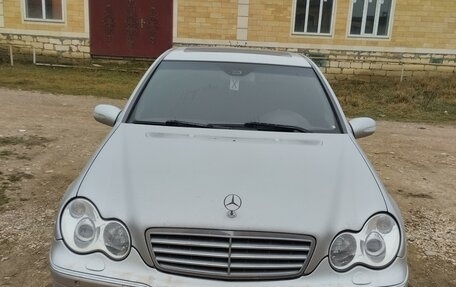 Mercedes-Benz C-Класс, 2003 год, 600 000 рублей, 2 фотография