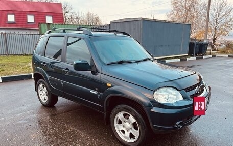 Chevrolet Niva I рестайлинг, 2010 год, 650 000 рублей, 2 фотография