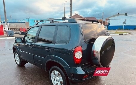 Chevrolet Niva I рестайлинг, 2010 год, 650 000 рублей, 4 фотография