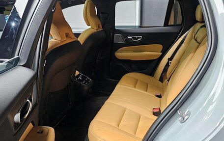 Volvo V60 Cross Country II, 2025 год, 5 149 000 рублей, 10 фотография