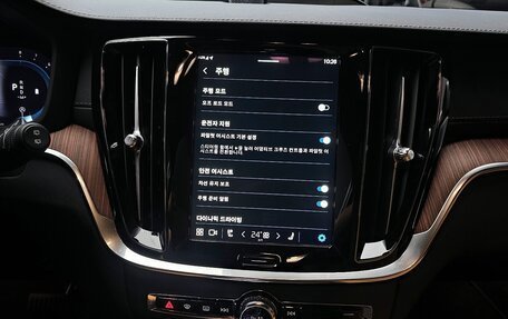 Volvo V60 Cross Country II, 2025 год, 5 149 000 рублей, 14 фотография