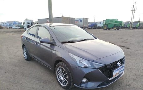 Hyundai Solaris II рестайлинг, 2021 год, 1 700 000 рублей, 2 фотография