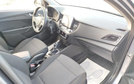 Hyundai Solaris II рестайлинг, 2021 год, 1 700 000 рублей, 10 фотография