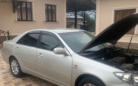 Toyota Camry V40, 2005 год, 650 000 рублей, 14 фотография