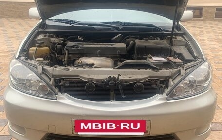 Toyota Camry V40, 2005 год, 650 000 рублей, 13 фотография