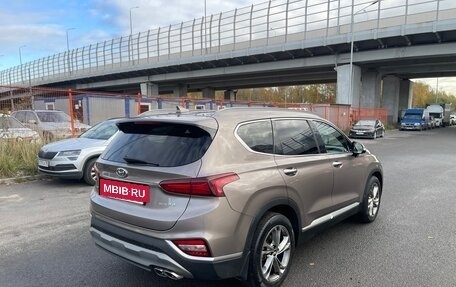 Hyundai Santa Fe IV, 2018 год, 2 369 000 рублей, 4 фотография