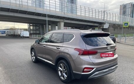 Hyundai Santa Fe IV, 2018 год, 2 369 000 рублей, 6 фотография