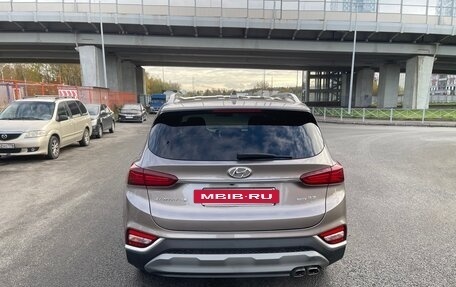 Hyundai Santa Fe IV, 2018 год, 2 369 000 рублей, 5 фотография