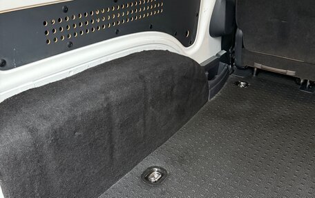 Volkswagen Caddy IV, 2019 год, 2 540 000 рублей, 13 фотография