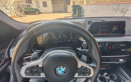 BMW 5 серия, 2018 год, 3 049 000 рублей, 3 фотография