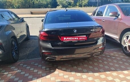 BMW 5 серия, 2018 год, 3 049 000 рублей, 8 фотография