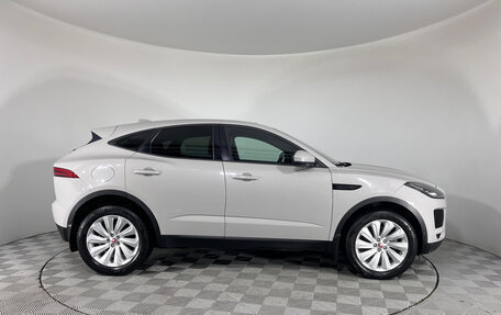 Jaguar E-Pace, 2018 год, 3 097 000 рублей, 4 фотография