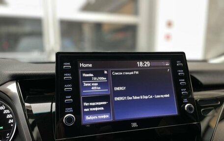 Toyota Camry, 2021 год, 3 000 000 рублей, 19 фотография