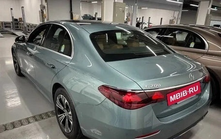 Mercedes-Benz E-Класс, 2025 год, 5 955 000 рублей, 5 фотография