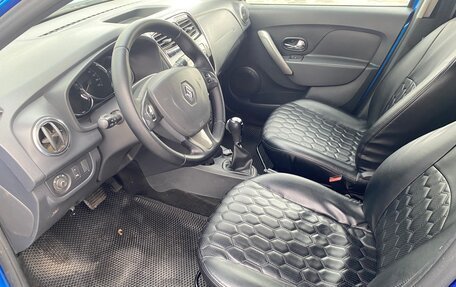 Renault Sandero II рестайлинг, 2018 год, 900 000 рублей, 7 фотография