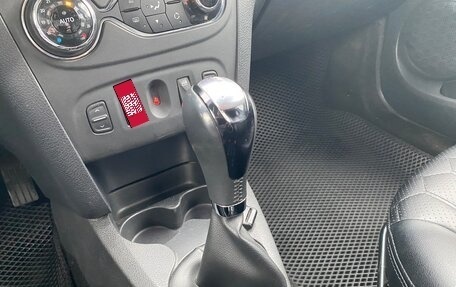 Renault Sandero II рестайлинг, 2018 год, 900 000 рублей, 13 фотография