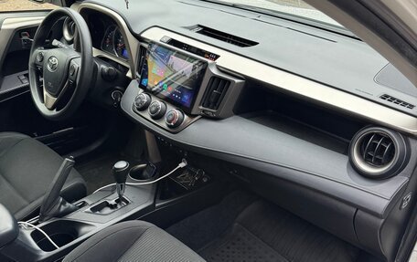 Toyota RAV4, 2014 год, 1 935 000 рублей, 7 фотография