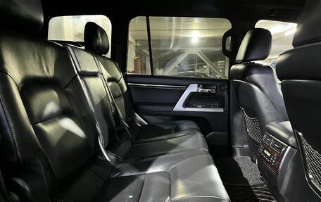 Toyota Land Cruiser 200, 2015 год, 4 900 000 рублей, 17 фотография