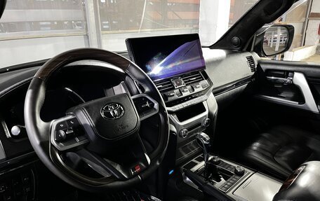 Toyota Land Cruiser 200, 2015 год, 4 900 000 рублей, 11 фотография