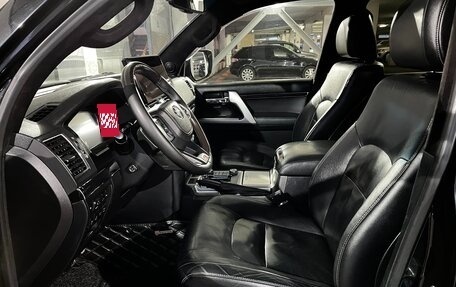 Toyota Land Cruiser 200, 2015 год, 4 900 000 рублей, 10 фотография