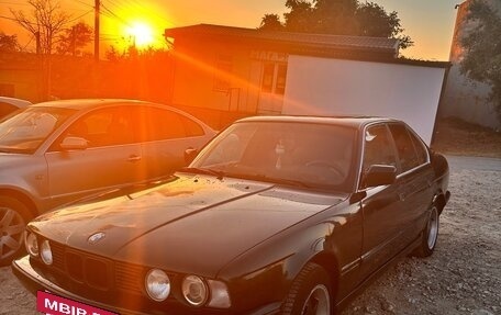 BMW 5 серия, 1993 год, 350 000 рублей, 6 фотография