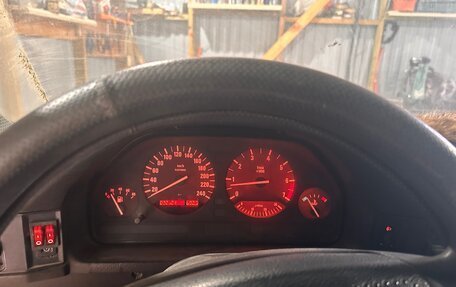 BMW 5 серия, 1993 год, 350 000 рублей, 9 фотография