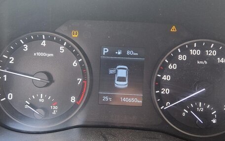 Hyundai Solaris II рестайлинг, 2018 год, 870 000 рублей, 8 фотография