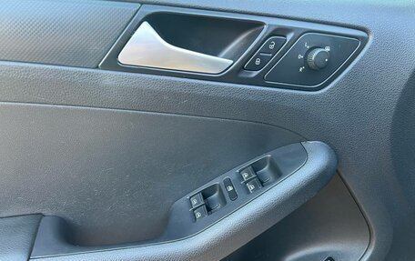 Volkswagen Jetta VI, 2014 год, 1 200 000 рублей, 13 фотография