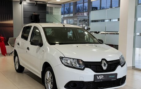 Renault Sandero II рестайлинг, 2015 год, 765 000 рублей, 3 фотография